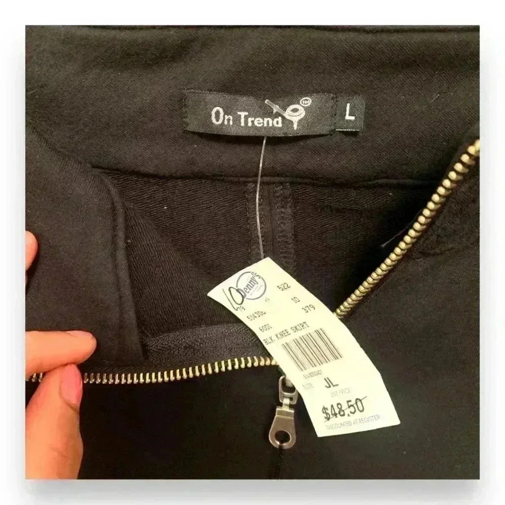 NWT On Trend Black Mini Skirt with Silver Zipper Detail Size Large (Juniors) - Picture 5 of 11
